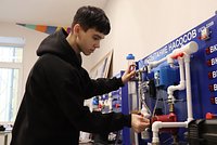 Названы высокооплачиваемые рабочие профессии в России в 2025 году