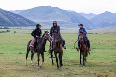 Новое мощное землетрясение произошло в Киргизии