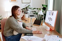 Россияне ринулись скупать товары в интернете