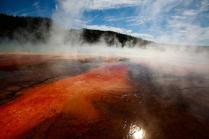 В США начал извергаться вулкан