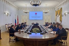 Александр Ведяхин рассказал о проектах Сбера по цифровизации и применению ИИ в Петербурге