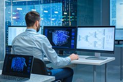 Альфа-Банк и Группа Arenadata договорились о совместном развитии решений на основе ИИ