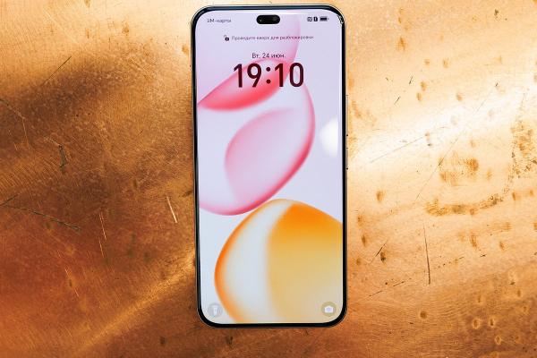 Без подзарядки, задержек и размытых кадров. Как HONOR 400 Pro задает новые стандарты смартфона для активной жизни