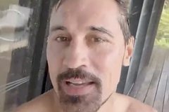 Билан попал в шторм на Мальдивах