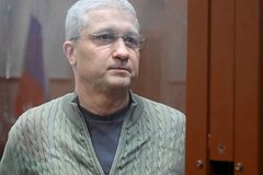 Бывшая жена Тимура Иванова сменила фамилию