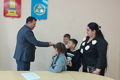 Цыганская семья получила от властей трешку в российском городе