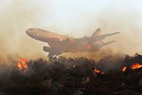 Два человека пострадали после прилета иранской ракеты по Хайфе