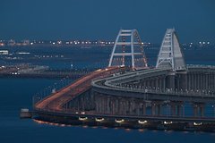 Движение автомобилей по Крымскому мосту восстановили