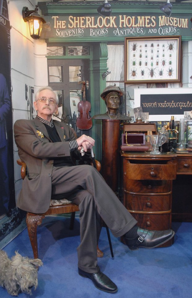 &laquo;Элементарно, Ватсон!&raquo; Василию Ливанову &mdash; 90 лет. Как советский Шерлок Холмс влюбил в себя всю страну?