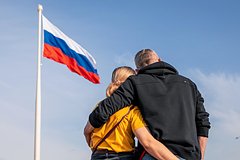 Фетисов высказался о запрете россиянам публиковать флаг страны в соцсетях