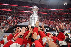 IIHF проигнорировала россиян в постере о победе &laquo;Флориды&raquo; в Кубке Стэнли