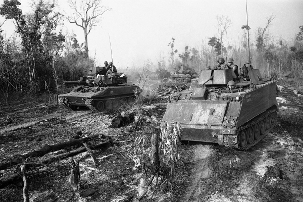 Историк раскрыл планы США по применению ядерного оружия. Что об этом известно?