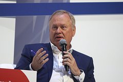 Костин назвал неизбежным замедление экономического роста
