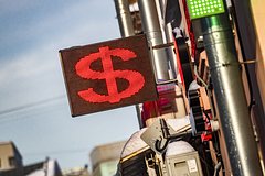 Курс доллара в России повысился