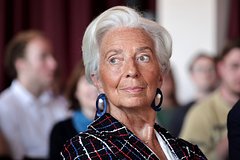 Лагард оценила шансы евро заменить доллар