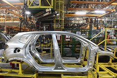 Маловероятность возвращения Renaul в Россию объяснили