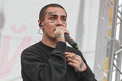 Мать известного российского рэпера стала послушницей в монастыре