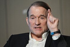 Медведчук заявил о неспособности Зеленского контролировать ситуацию на фронте
