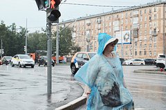 Москвичам пообещали долгожданную летнюю погоду