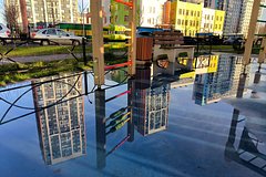 Москвичей призвали жаловаться на лужи