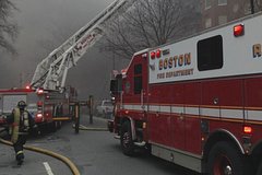 Мужчина спас из пожара сопротивляющуюся слепую соседку