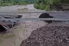 На Колыме упали мосты
