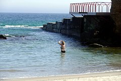 На пляже в Одессе девушки устроили драку из-за русской музыки