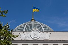 На Украине потребовали вычеркнуть из Конституции русский язык