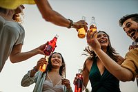 Назван вызывающий самые сильные отеки алкоголь