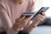 Названы основные способы избежать блокировки денежного перевода