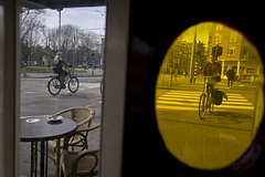 Нидерланды решили удвоить плату за проживание для работающих украинцев