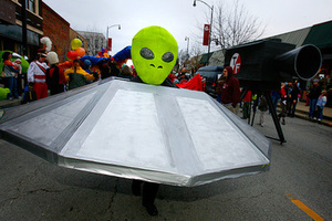 НЛО с загадочными письменами нашли в одной стране