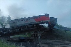 Обрушение моста произошло в Курской области