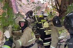 Обрушившийся в российском городе дом был признан аварийным