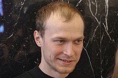 Опубликованы фото Юры Борисова со съемок фильма автора &laquo;Назови меня своим именем&raquo;