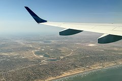 Пассажирский самолет из Сочи совершил внеплановую посадку