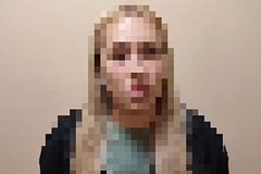 Певшие на фоне горящей нефтебазы в Сочи девушки и парень записали видео из отдела полиции