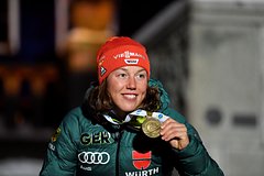 Появились подробности о поисках олимпийской чемпионки по биатлону в горах