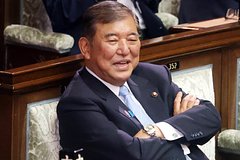 Премьер Японии оценил торговую сделку с США