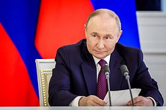Путин заявил о надежном снабжении железнодорожниками ВС России