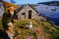 Работающий в джунглях пилот рассказал о разговорах с не знающими об электричестве людьми