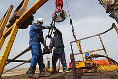 Решение ОПЕК+ о росте добычи нефти разошлось с реальностью