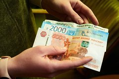 Риски обвала рубля оценили