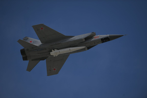 Россия нанесла массированный удар по Украине. Ракеты и &laquo;Герани&raquo; прилетели в Киев и западные области