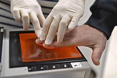 Россиян начнут идентифицировать по венам на ладони