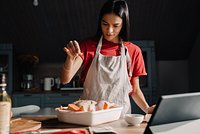 Россиян предупредили об опасности употребления слегка заплесневелых продуктов