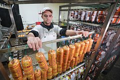Россиян предупредили об опасных добавках в мясной продукции