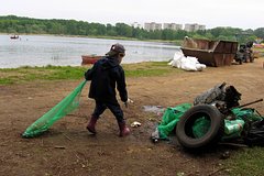 Россиян станут жестче штрафовать за мусор в водоемах