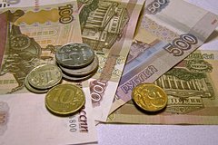 Россиянам напомнили об изменениях в правилах начисления пособий и отпускных