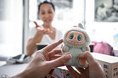 Россияне купили Лабубу на 2 миллиона рублей